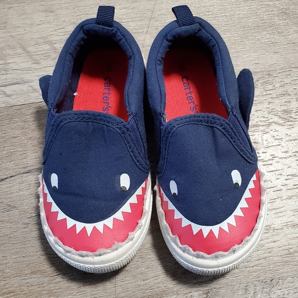 carter's shark shoes